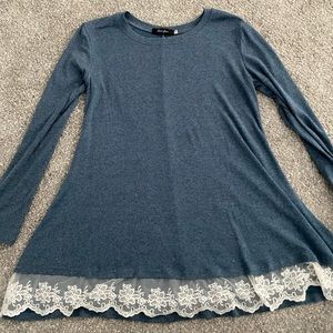 Blue lace trimmed tunic shirt